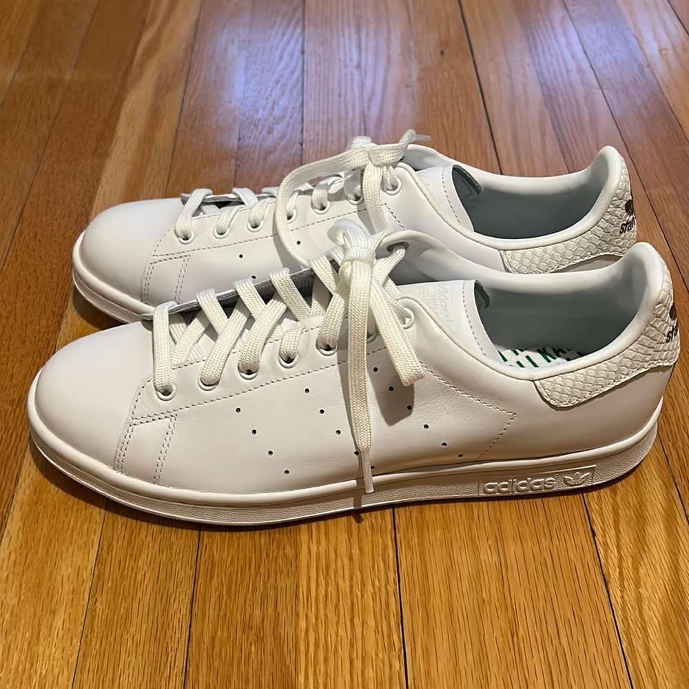 Brand New Adidas Stan Smith size: women’s 11 or men’s 10.
